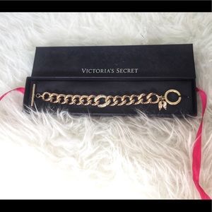 Victoria’s Secret NWT Bracelet